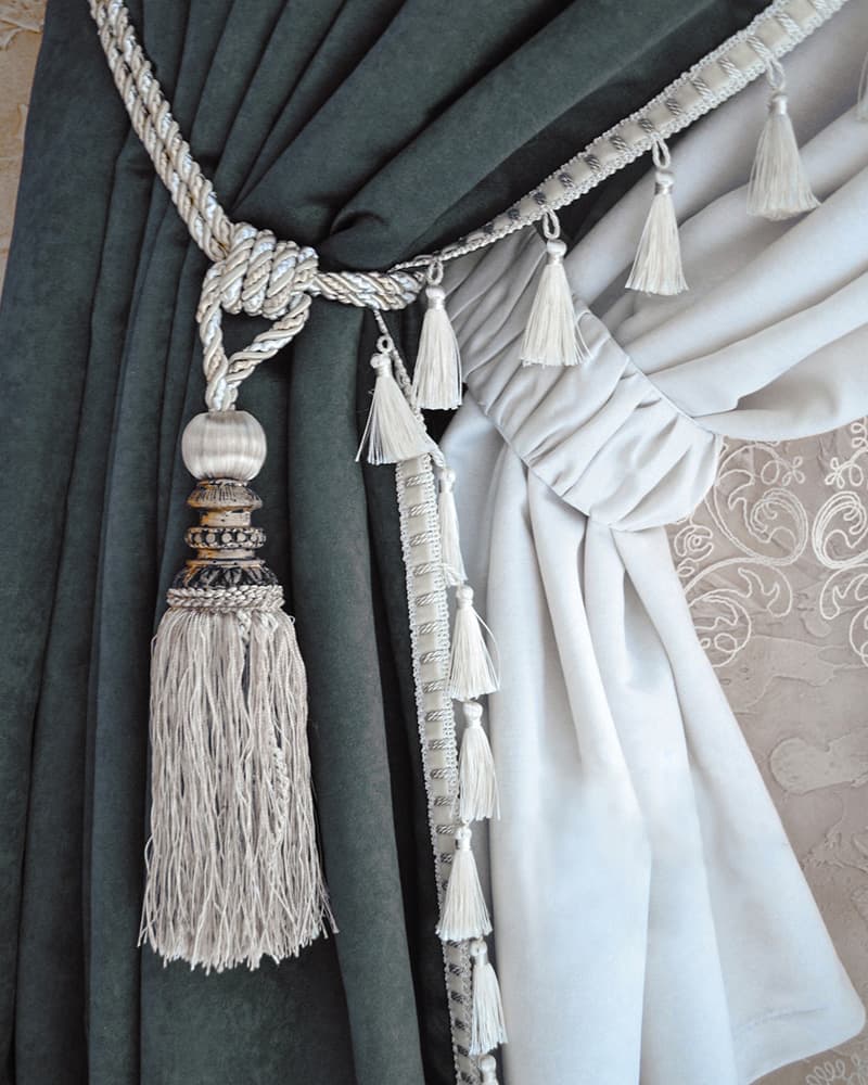 Римские шторы с декором