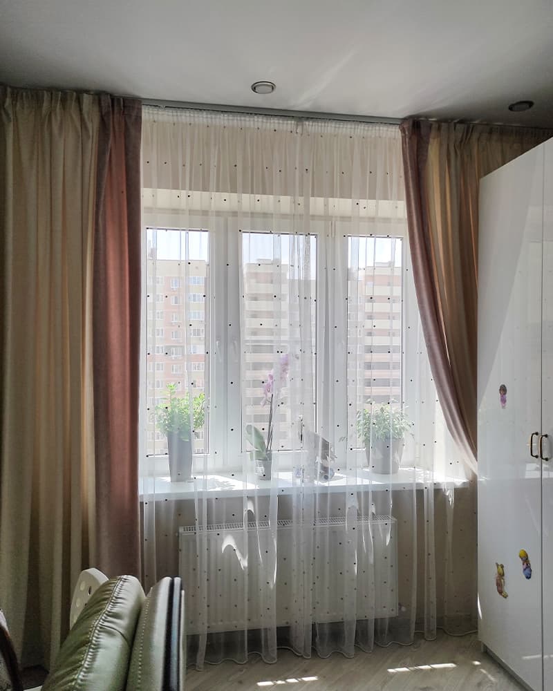 Гармония света и тени: разбираемся в выборе штор в современном интерьере